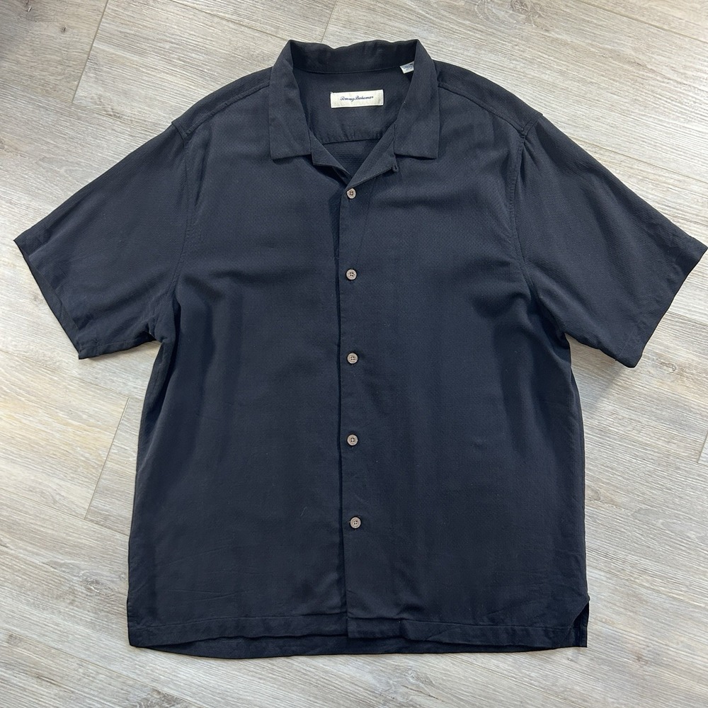 Tommy Bahama Mens XL Black Silk Blend Button Up Camp Loop Collar Aloha Beach